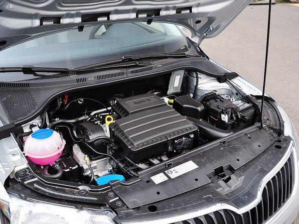 ˹´ 1.6L Զ д